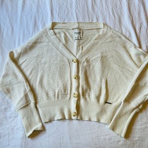 Abercrombie cropped cardigan